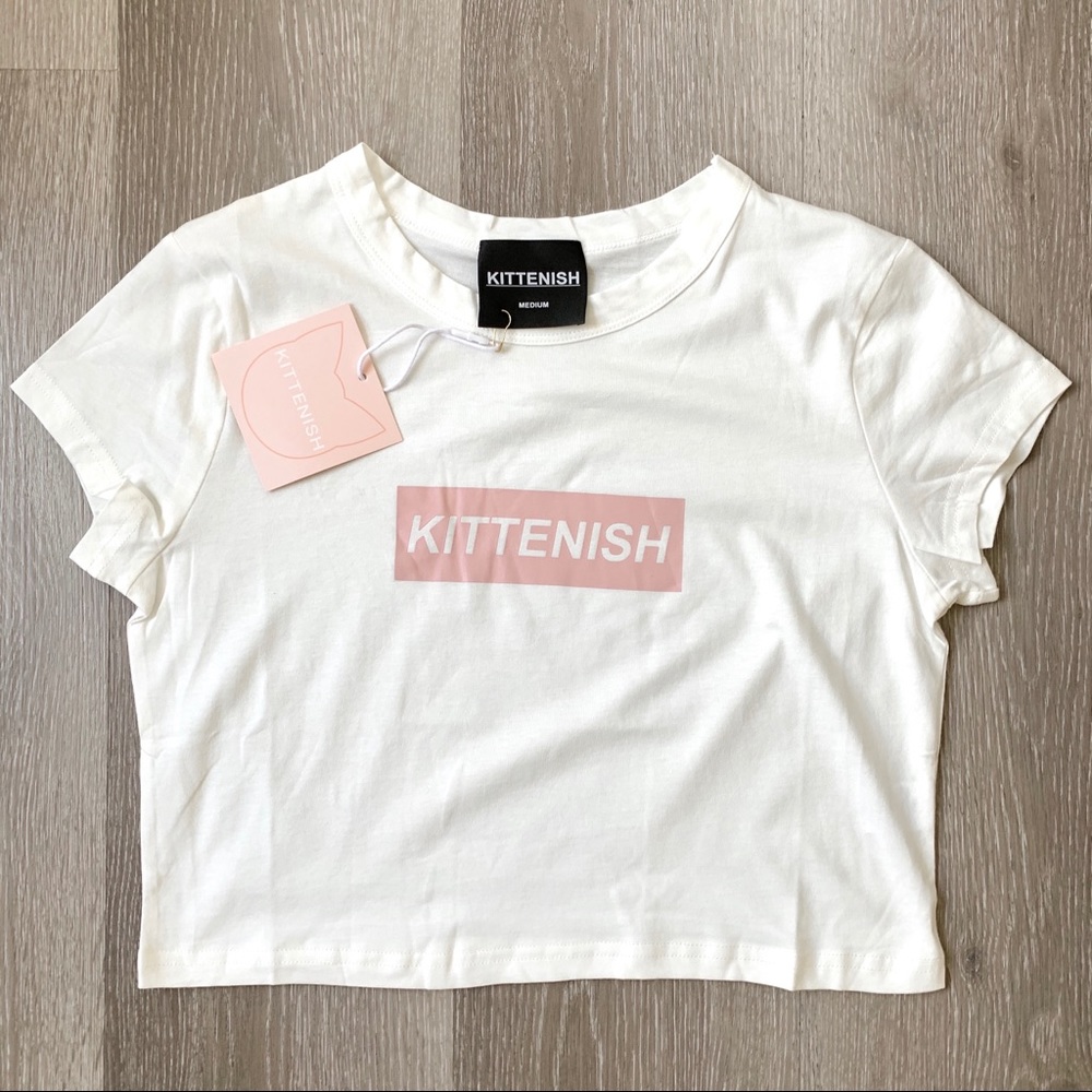 NEW!! Kittenish cropped tee